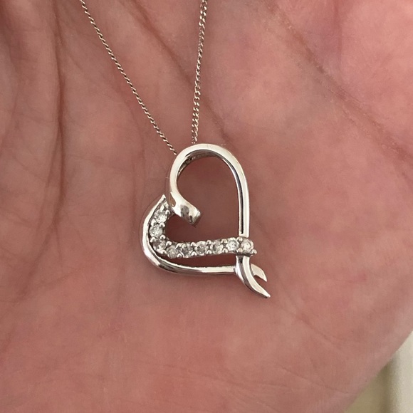 Jewelry - 10k White Gold Necklace